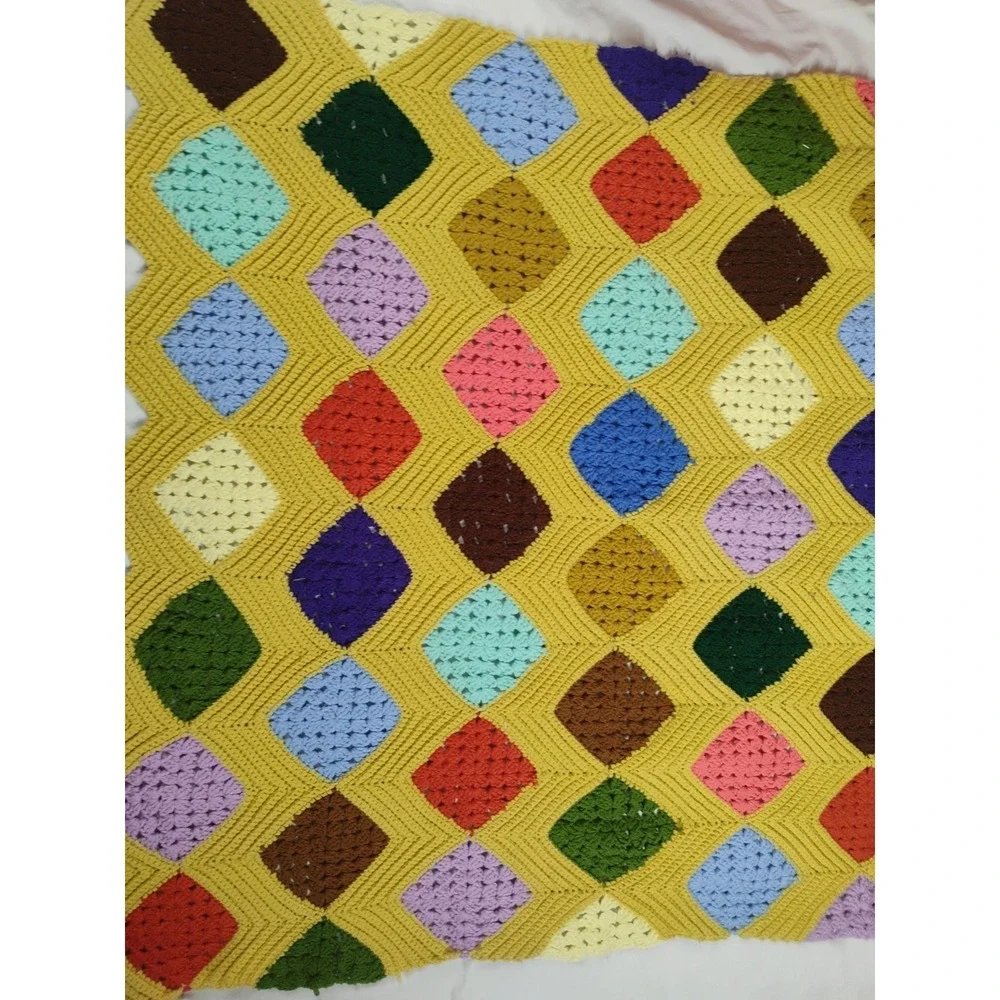 Vintage 1960s Granny Square 44